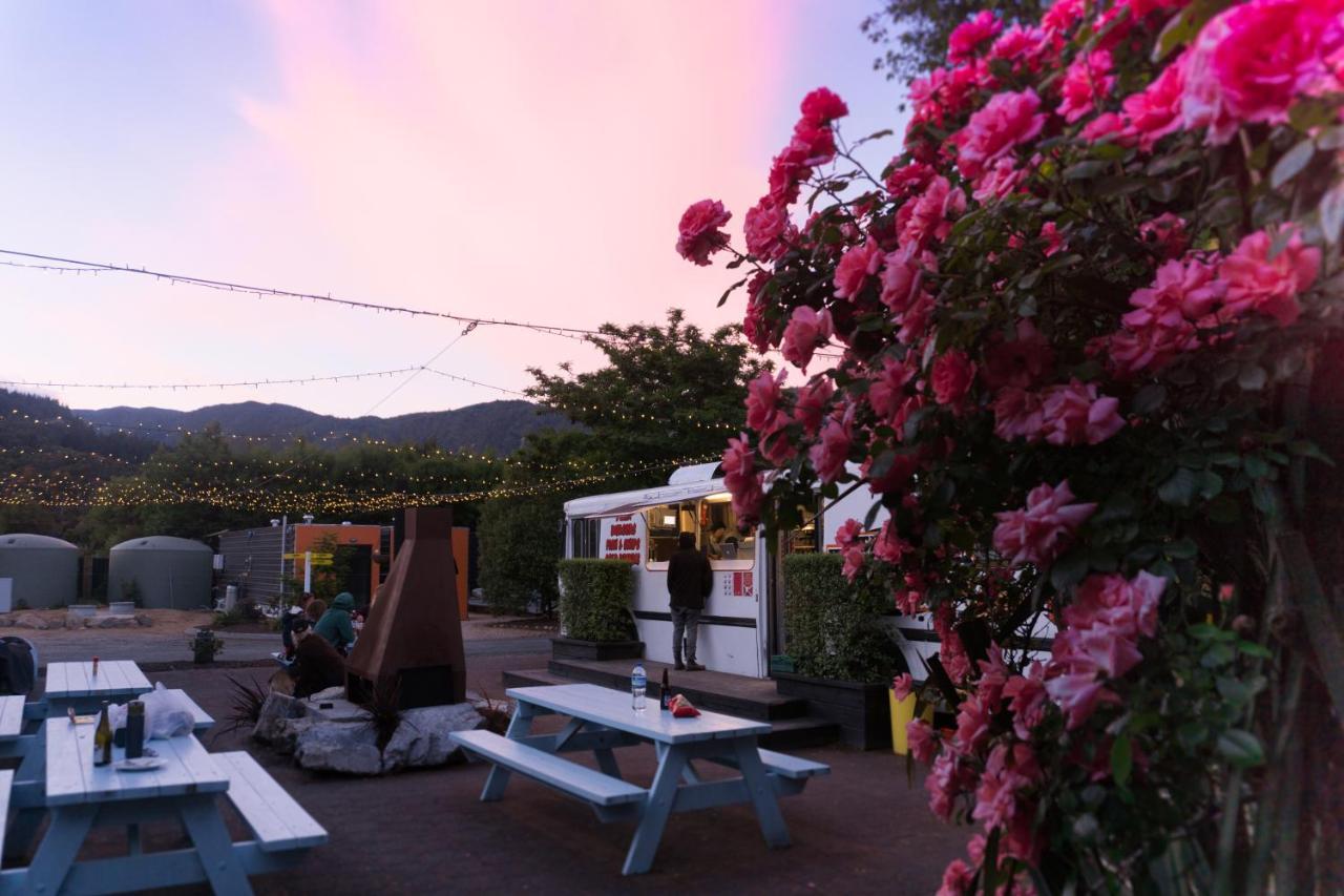 Adventure Inn Marahau Dış mekan fotoğraf